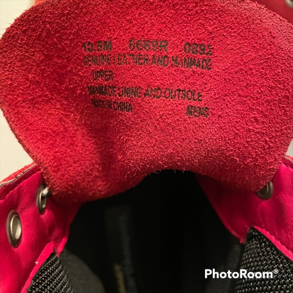 Red Timberland Earthkeepers Boot - Picture 9 of 10